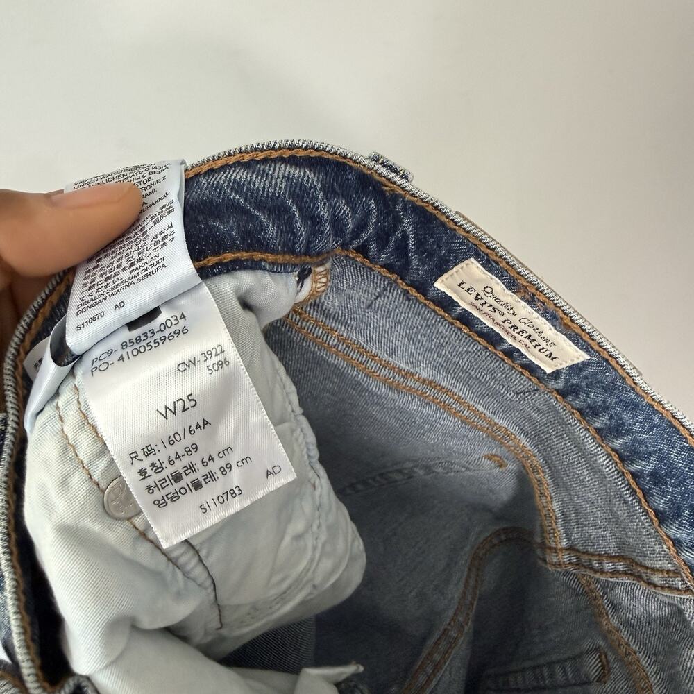 Levi's 501 Premium Mid Thigh Cut Off Distressed Denim Shorts Blue W25 NEW - Picture 5 of 5